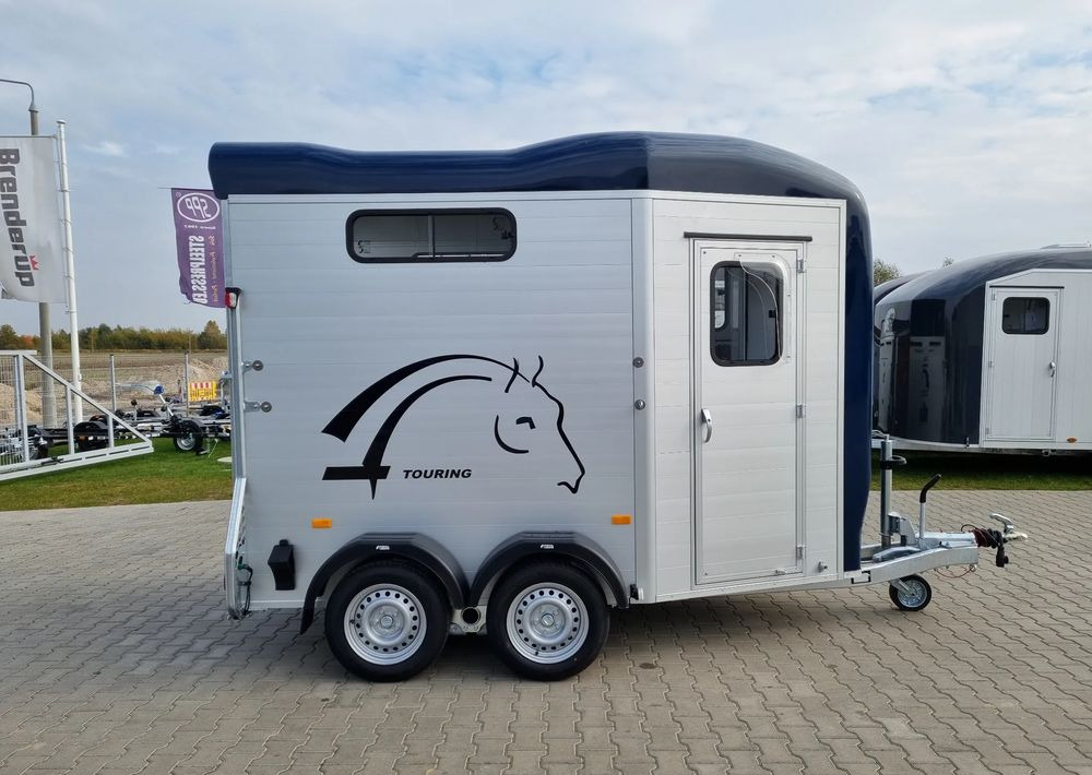 CHEVAL LIBERTÉ Cheval Liberte Touring Country + Siodlarnia - Hobutreiler: pilt 4 CHEVAL LIBERTÉ Cheval Liberte Touring Country + Siodlarnia - Hobutreiler: pilt 4