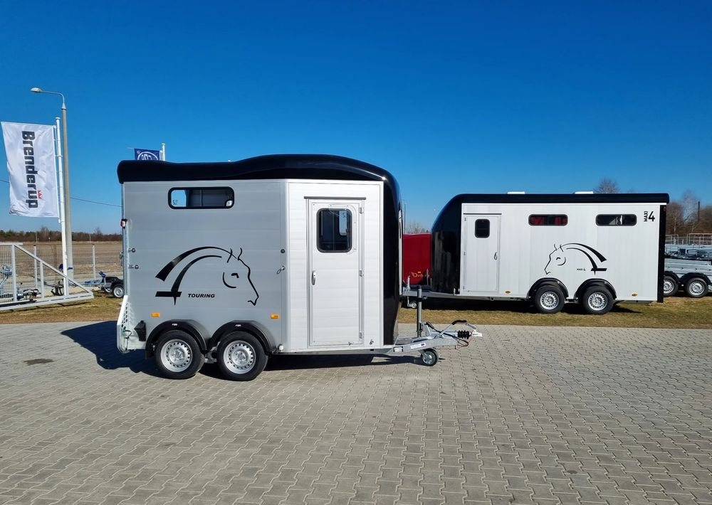 Uus Hobutreiler CHEVAL LIBERTÉ Touring Country + siodlarnia | przyczepa dla dwóch koni z rampą z przodu | 2000 kg DMC: pilt 14 Uus Hobutreiler CHEVAL LIBERTÉ Touring Country + siodlarnia | przyczepa dla dwóch koni z rampą z przodu | 2000 kg DMC: pilt 14