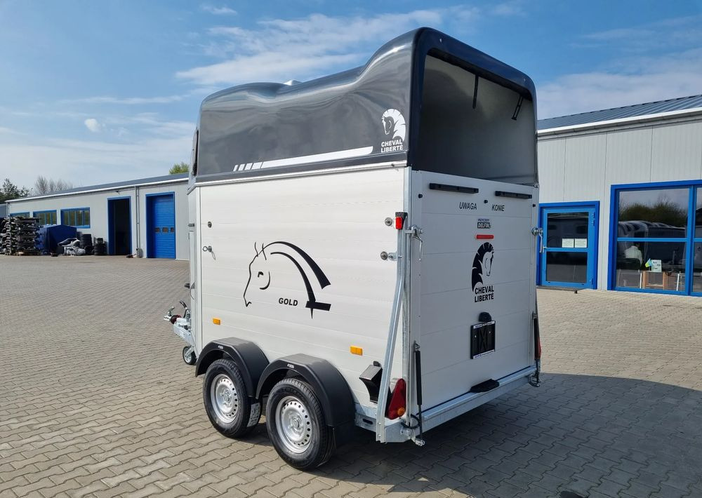 Cheval Liberte Gold First Alu + siodlarnia przyczepa dwukonna - Auto järelhaagis: pilt 5 Cheval Liberte Gold First Alu + siodlarnia przyczepa dwukonna - Auto järelhaagis: pilt 5