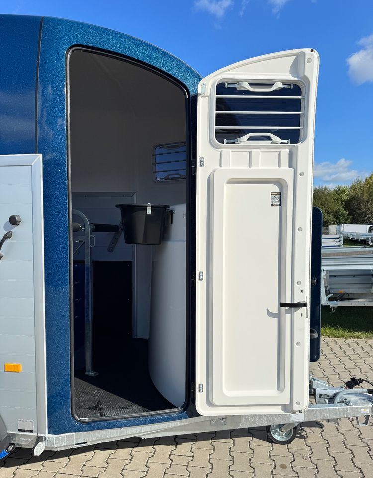 HUMBAUR Humbaur Pegasus 2400 | siodlarnia, DMC 2400kg, przyczepa do przewozu 2 koni - Hobutreiler: pilt 3 HUMBAUR Humbaur Pegasus 2400 | siodlarnia, DMC 2400kg, przyczepa do przewozu 2 koni - Hobutreiler: pilt 3