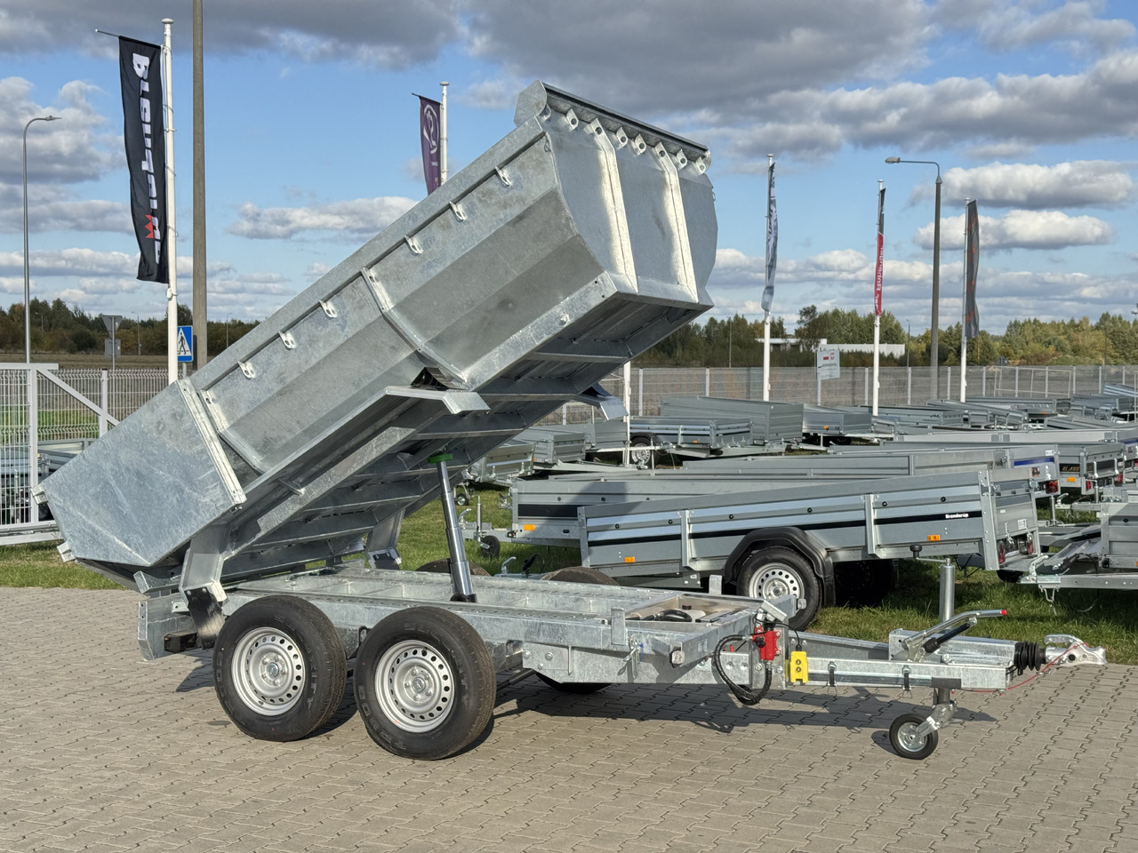 NIEWIADÓW KPW3530.18HT EPP | 300×180cm / 3500kg / kiper wywrotka tipper, muldenkipper - Kalluri järelhaagis: pilt 1 NIEWIADÓW KPW3530.18HT EPP | 300×180cm / 3500kg / kiper wywrotka tipper, muldenkipper - Kalluri järelhaagis: pilt 1