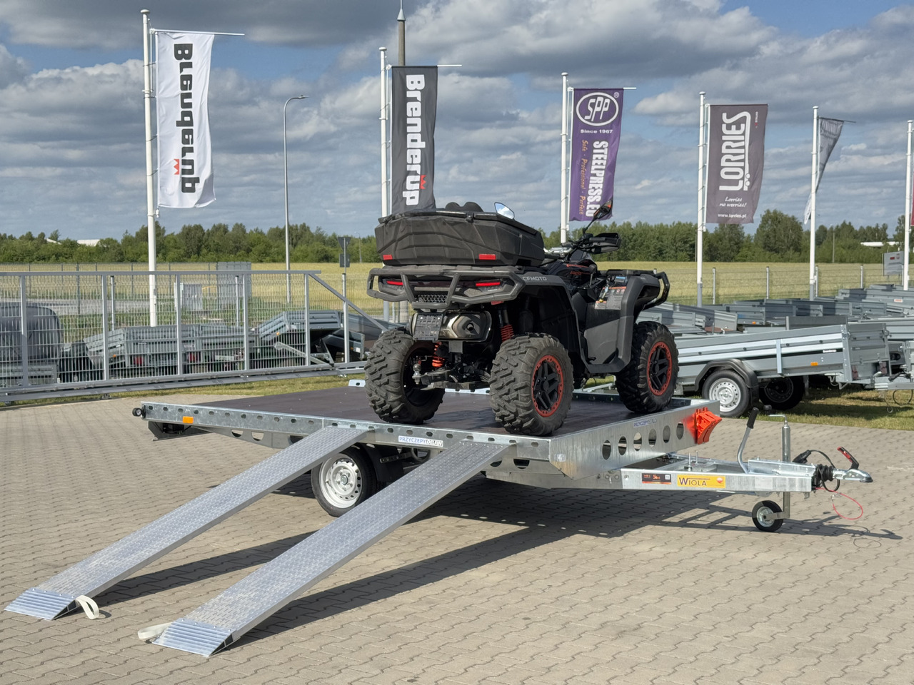 WIOLA QUAD 2H1.5 - przyczepa pod ATV Can-Am Maverick | Polaris RZR | 2 quady - Mootorratta haagis: pilt 1 WIOLA QUAD 2H1.5 - przyczepa pod ATV Can-Am Maverick | Polaris RZR | 2 quady - Mootorratta haagis: pilt 1