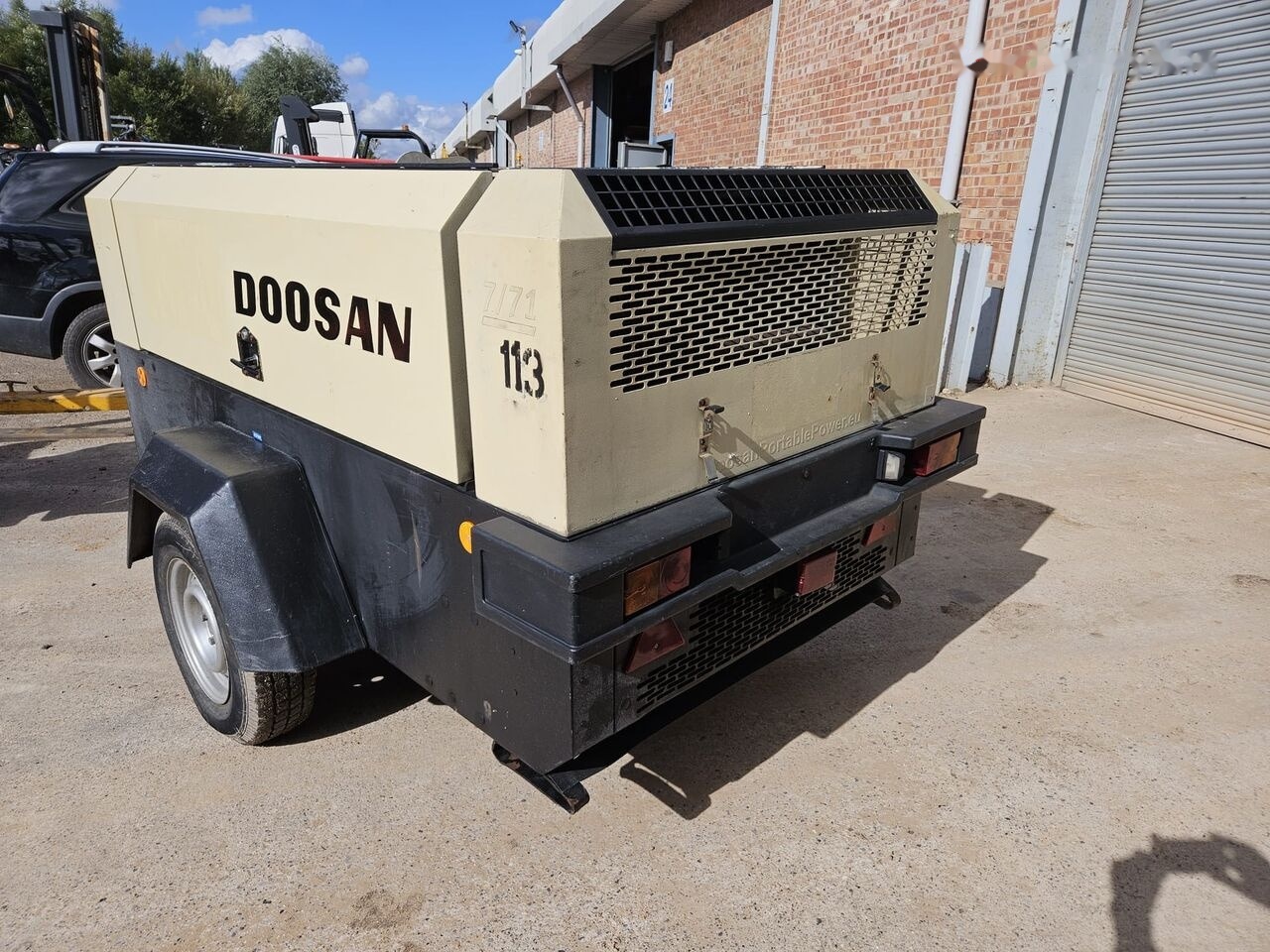 Doosan 7/71 - Õhukompressor: pilt 2 Doosan 7/71 - Õhukompressor: pilt 2