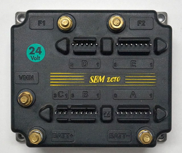 Caterpillar 05101039 | Controller Sem Zero RO Sem-0 B 24/150 GP150 450371 FS2097 - Mootori juhtimisseade - Materjali käitlemise seade: pilt 1 Caterpillar 05101039 | Controller Sem Zero RO Sem-0 B 24/150 GP150 450371 FS2097 - Mootori juhtimisseade - Materjali käitlemise seade: pilt 1