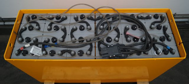 Jungheinrich unknown | Battery 48V775Ah 05-EPZS775SC Year 2024 weight 1135 kg sn - Aku - Materjali käitlemise seade: pilt 3 Jungheinrich unknown | Battery 48V775Ah 05-EPZS775SC Year 2024 weight 1135 kg sn - Aku - Materjali käitlemise seade: pilt 3