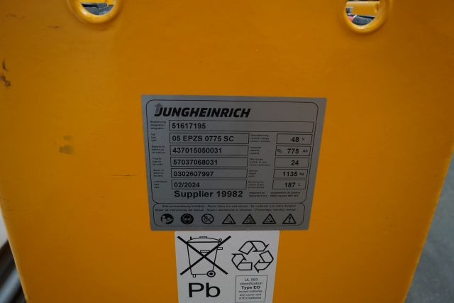 Jungheinrich unknown | Battery 48V775Ah 05-EPZS775SC Year 2024 weight 1135 kg sn - Aku - Materjali käitlemise seade: pilt 4 Jungheinrich unknown | Battery 48V775Ah 05-EPZS775SC Year 2024 weight 1135 kg sn - Aku - Materjali käitlemise seade: pilt 4