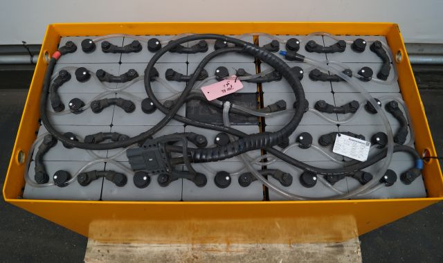 Jungheinrich unknown | Battery 48V775Ah 48 5PZS775 Year 2022 weight 1119 kg sn. - Aku - Materjali käitlemise seade: pilt 3 Jungheinrich unknown | Battery 48V775Ah 48 5PZS775 Year 2022 weight 1119 kg sn. - Aku - Materjali käitlemise seade: pilt 3