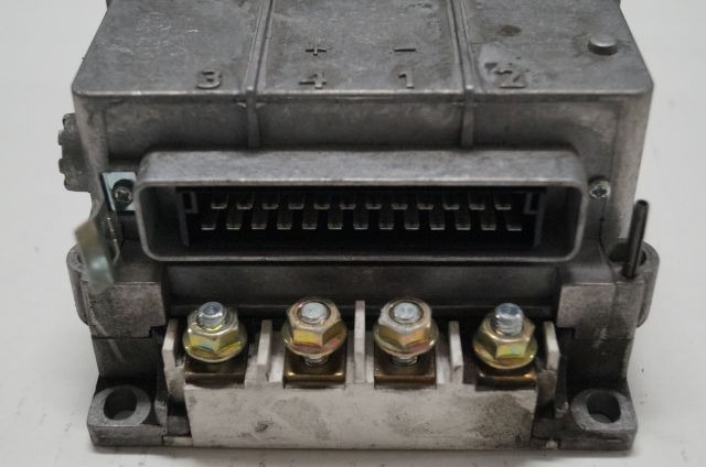 Linde 3903608662 | Rij regeling Drive controller 24V/300A LDC-2711fs10 version 1 - Mootori juhtimisseade - Materjali käitlemise seade: pilt 3 Linde 3903608662 | Rij regeling Drive controller 24V/300A LDC-2711fs10 version 1 - Mootori juhtimisseade - Materjali käitlemise seade: pilt 3