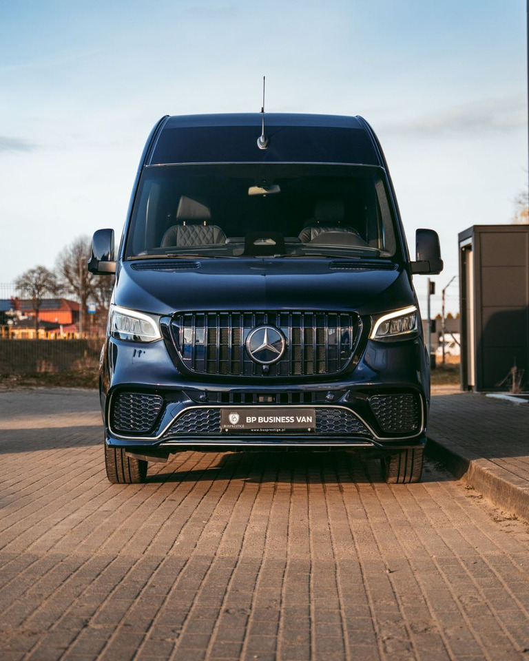 Mercedes-Benz Sprinter 319 VIP Van/ Sleeping Area/ Ski Holders - Mikrobuss: pilt 4 Mercedes-Benz Sprinter 319 VIP Van/ Sleeping Area/ Ski Holders - Mikrobuss: pilt 4