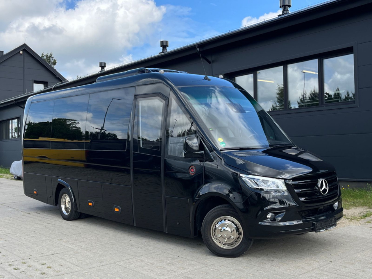 Mercedes-Benz Sprinter 519/ 3.0 V6 / LUXURY Tourist Bus - Kaugsõidu buss: pilt 2 Mercedes-Benz Sprinter 519/ 3.0 V6 / LUXURY Tourist Bus - Kaugsõidu buss: pilt 2