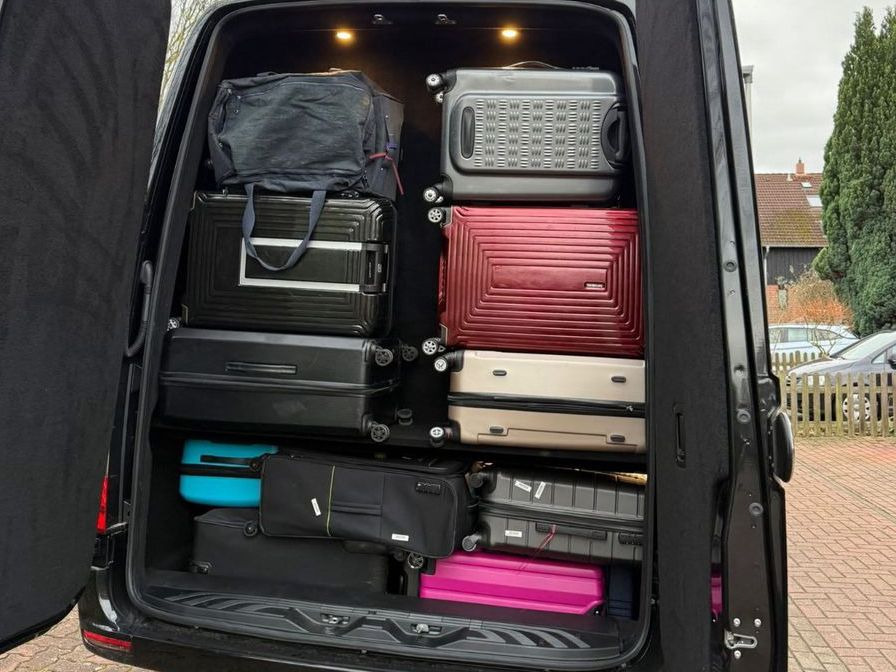 Mercedes-Benz Sprinter 519 Luxury TOURIST XL / NEW IN STOCK!!! - Kaugsõidu buss: pilt 1 Mercedes-Benz Sprinter 519 Luxury TOURIST XL / NEW IN STOCK!!! - Kaugsõidu buss: pilt 1