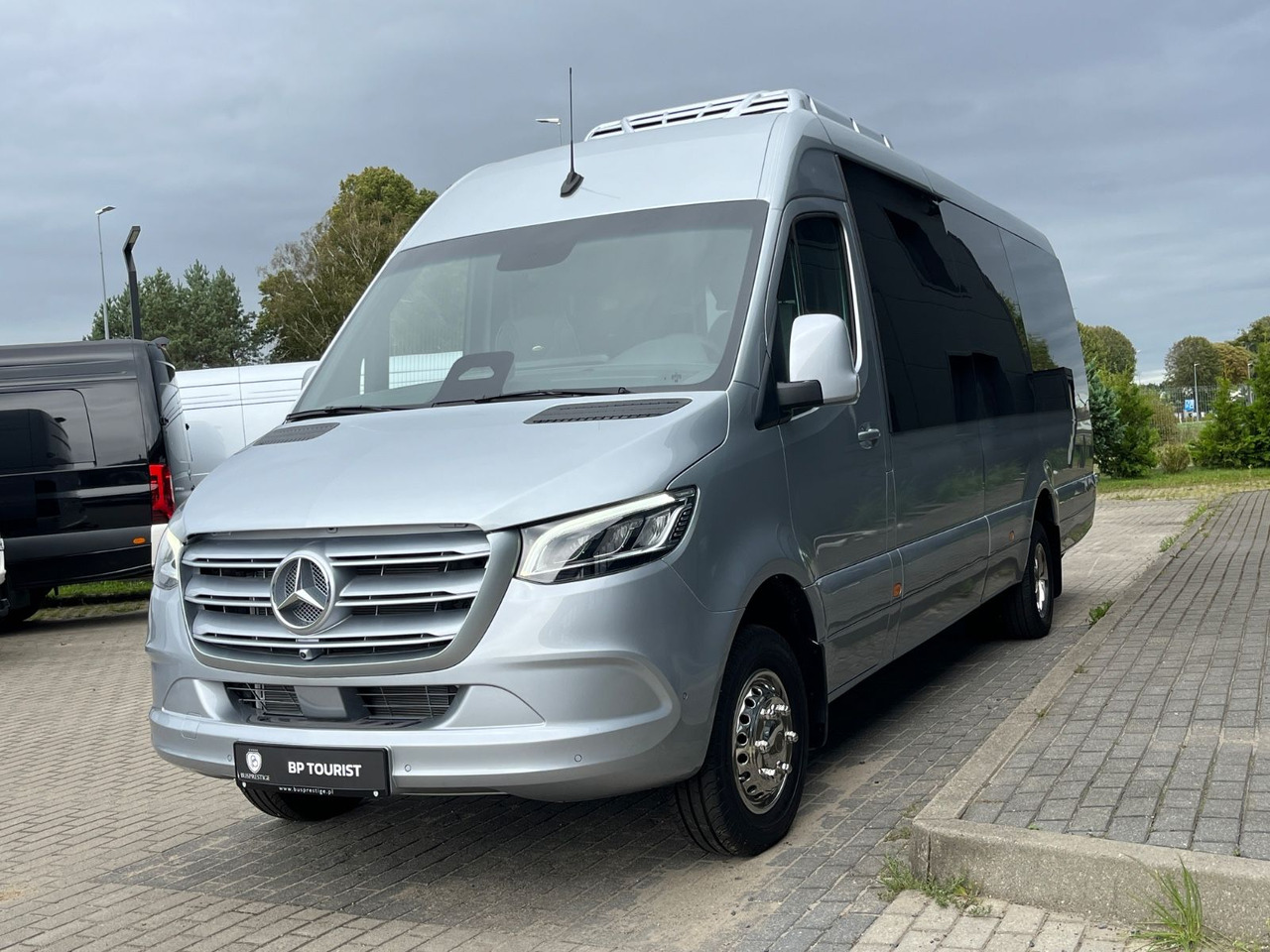 Mercedes-Benz Sprinter 519 TRANSFER XL / 22+1+1 / ON STOCK!!! Mercedes-Benz Sprinter 519 TOURIST XL/ 21-24 Seats/ IN STOCK! - Väikebuss, Mikrobuss: pilt 3 Mercedes-Benz Sprinter 519 TRANSFER XL / 22+1+1 / ON STOCK!!! Mercedes-Benz Sprinter 519 TOURIST XL/ 21-24 Seats/ IN STOCK! - Väikebuss, Mikrobuss: pilt 3