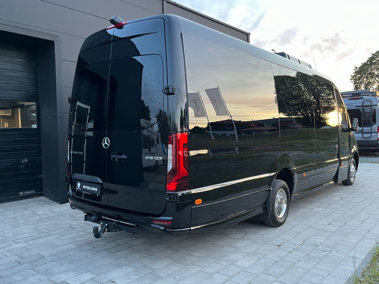 Mercedes-Benz Sprinter 519 XL /19+1+1/Luxury Bus /Coming Soon! Mercedes-Benz Sprinter 519 XL /19+1+1/Luxury /Panorama Windows - Väikebuss, Mikrobuss: pilt 4 Mercedes-Benz Sprinter 519 XL /19+1+1/Luxury Bus /Coming Soon! Mercedes-Benz Sprinter 519 XL /19+1+1/Luxury /Panorama Windows - Väikebuss, Mikrobuss: pilt 4