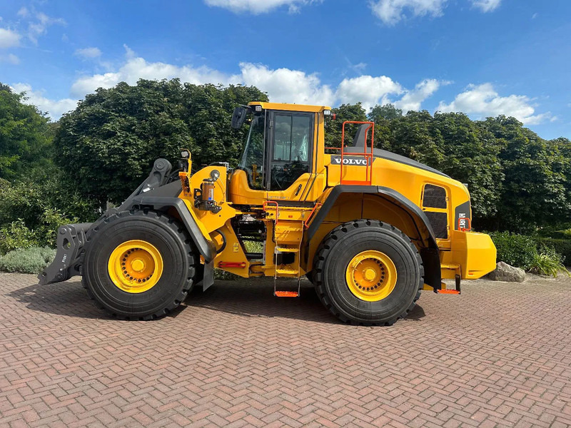 Volvo L180 H UNUSED 3-units availlable - Rataslaadur: pilt 1 Volvo L180 H UNUSED 3-units availlable - Rataslaadur: pilt 1