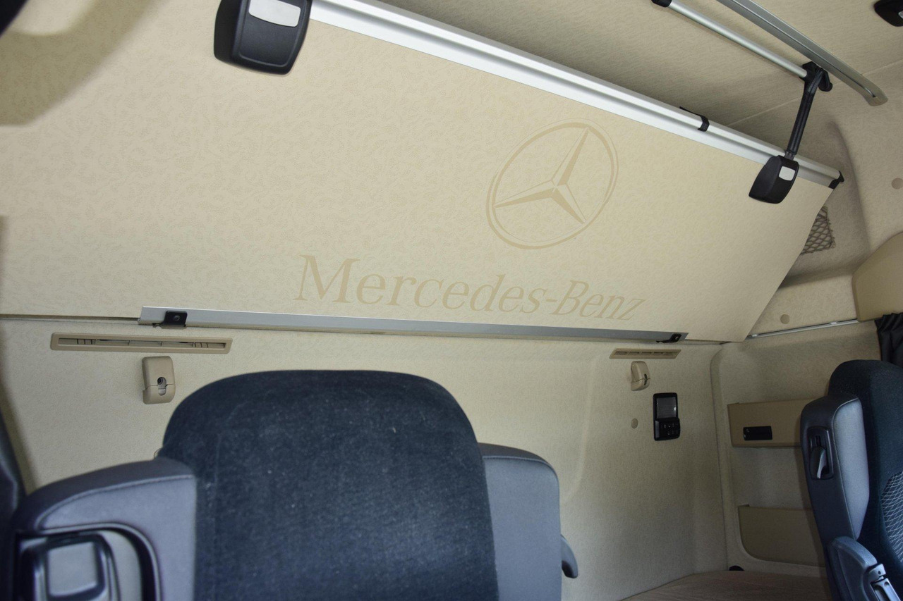Sadulveok Mercedes-Benz Actros 5 1845 BigSpace: pilt 13