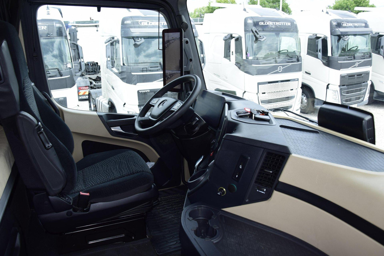 Sadulveok Mercedes-Benz Actros 5 1845 BigSpace: pilt 15
