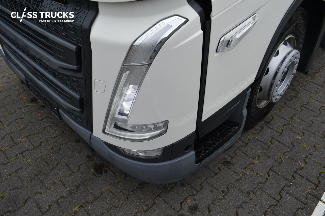 Volvo FH 460 Globetrotter XL i-Save - Sadulveok: pilt 4 Volvo FH 460 Globetrotter XL i-Save - Sadulveok: pilt 4