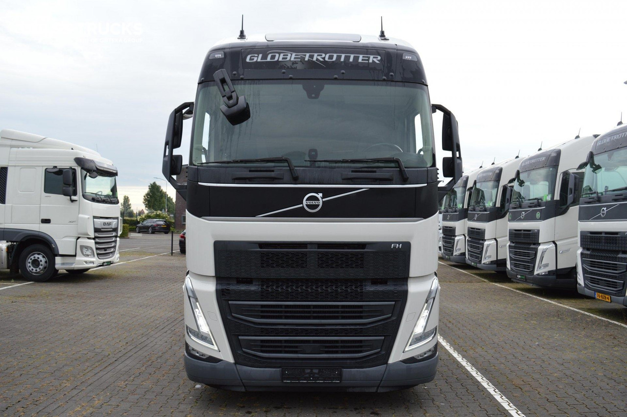 Volvo FH 460 Globetrotter XL i-Save - Sadulveok: pilt 2 Volvo FH 460 Globetrotter XL i-Save - Sadulveok: pilt 2