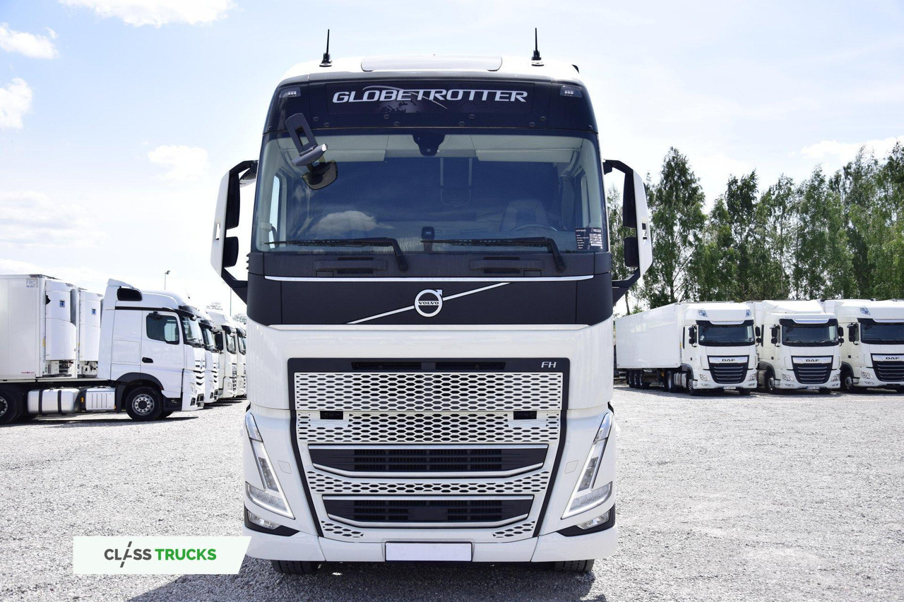 Volvo FH 500 Globetrotter XL Side Skirts - Sadulveok: pilt 2 Volvo FH 500 Globetrotter XL Side Skirts - Sadulveok: pilt 2