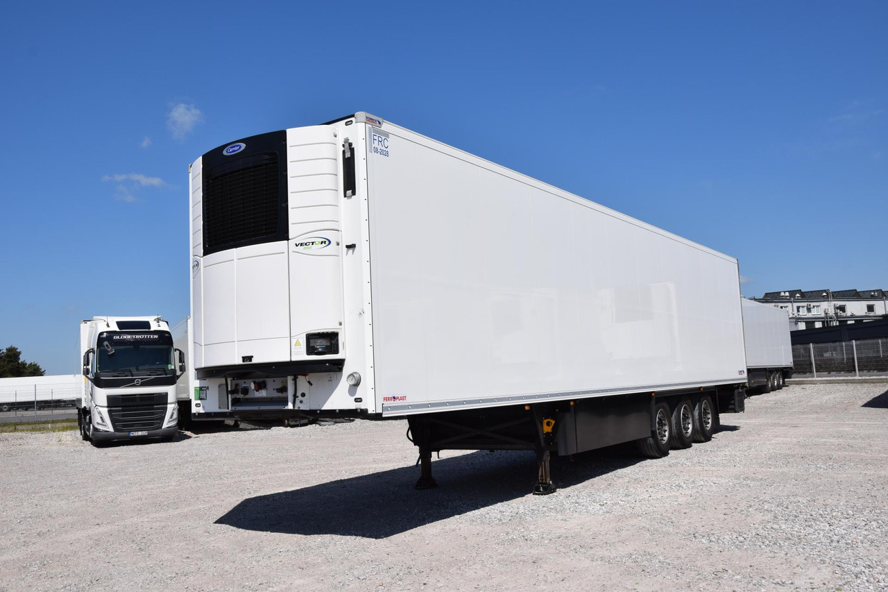 Schmitz Cargobull SKO FP 45 Carrier Vector 1550 - Külmutiga poolhaagis: pilt 1 Schmitz Cargobull SKO FP 45 Carrier Vector 1550 - Külmutiga poolhaagis: pilt 1