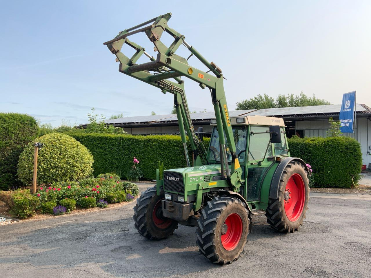 Fendt 275S - Traktor: pilt 3 Fendt 275S - Traktor: pilt 3