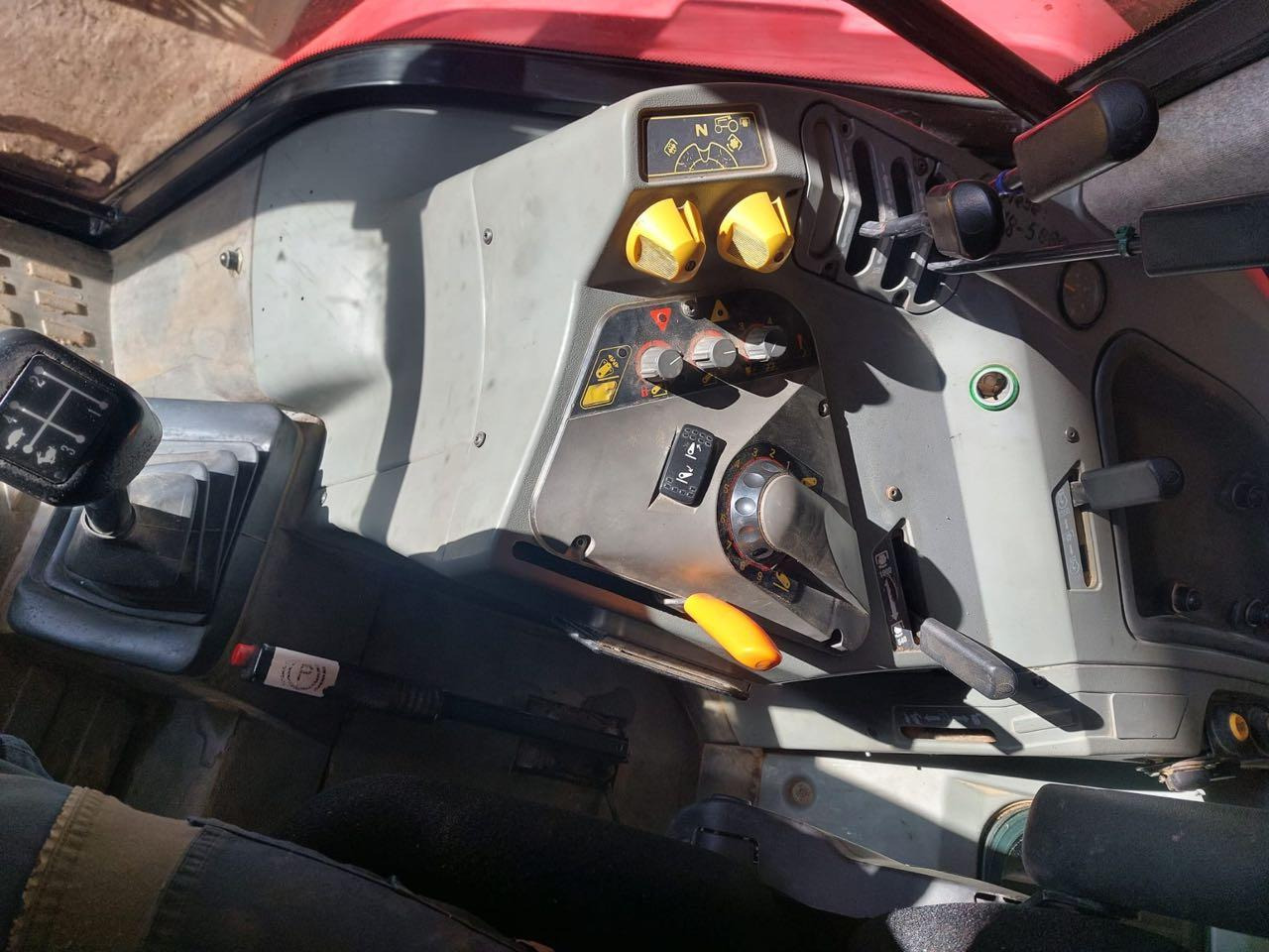 Massey Ferguson MF 6190 Dynashift - Traktor: pilt 5 Massey Ferguson MF 6190 Dynashift - Traktor: pilt 5