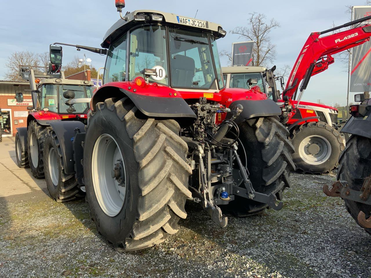 Massey Ferguson MF 7S.210 DYNA-VT - Traktor: pilt 3 Massey Ferguson MF 7S.210 DYNA-VT - Traktor: pilt 3