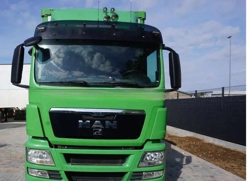 MAN TGS 26.440 ZABUDOWA KABA CAŁA ALUMINIOWA– samochód do transportu zwierząt/koni – 3 pokłady / EURO 5/6X2/PODNOSZONY DACH - Loomaveok: pilt 3 MAN TGS 26.440 ZABUDOWA KABA CAŁA ALUMINIOWA– samochód do transportu zwierząt/koni – 3 pokłady / EURO 5/6X2/PODNOSZONY DACH - Loomaveok: pilt 3
