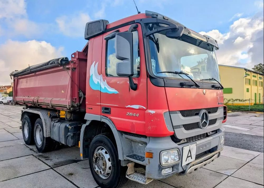 Mercedes-Benz Actros 2644 EPS |Wywrotka 3-stronna Meiller Bordmatik | 6x4 | Euro 5 | Plandeka rolowana - Kallurauto: pilt 3 Mercedes-Benz Actros 2644 EPS |Wywrotka 3-stronna Meiller Bordmatik | 6x4 | Euro 5 | Plandeka rolowana - Kallurauto: pilt 3