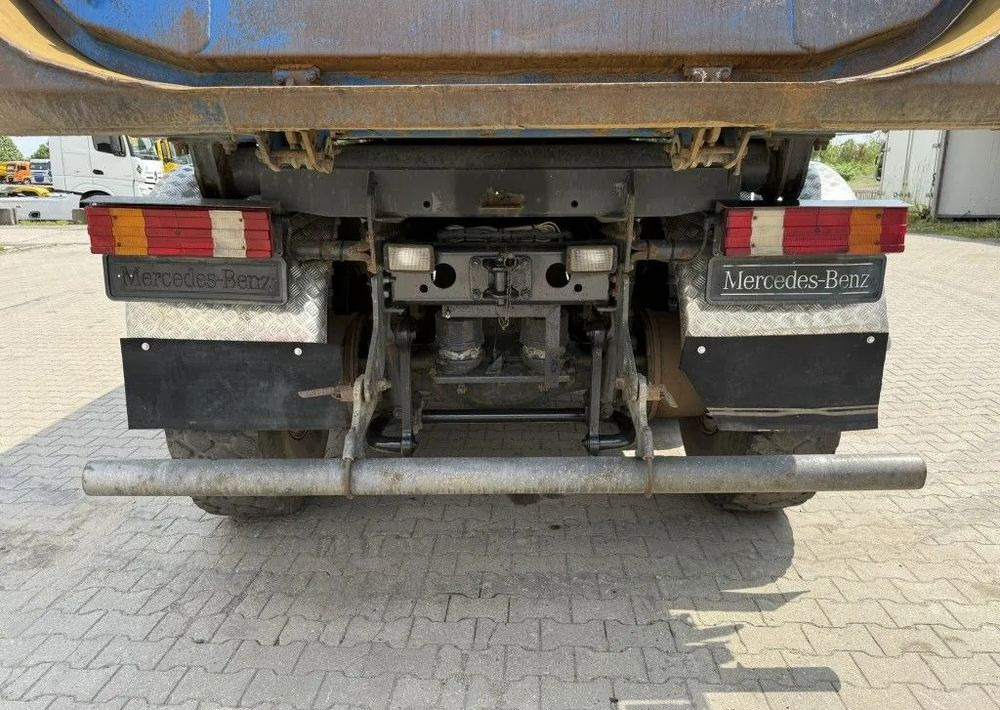 Mercedes-Benz Actros 4141AK 8x8 | Wywrotka Meiller | TELLIGENT z sprzęgłem system stabilizacji jazdy | Euro 5 - Kallurauto: pilt 4 Mercedes-Benz Actros 4141AK 8x8 | Wywrotka Meiller | TELLIGENT z sprzęgłem system stabilizacji jazdy | Euro 5 - Kallurauto: pilt 4
