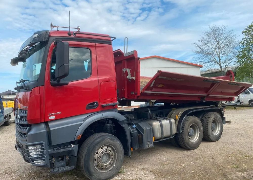 Mercedes-Benz Arocs 2645 K 6x4 | Meiller Bordmatik | Wywrotka trójstronna|449 KM | Euro 6 | - Kallurauto: pilt 5 Mercedes-Benz Arocs 2645 K 6x4 | Meiller Bordmatik | Wywrotka trójstronna|449 KM | Euro 6 | - Kallurauto: pilt 5