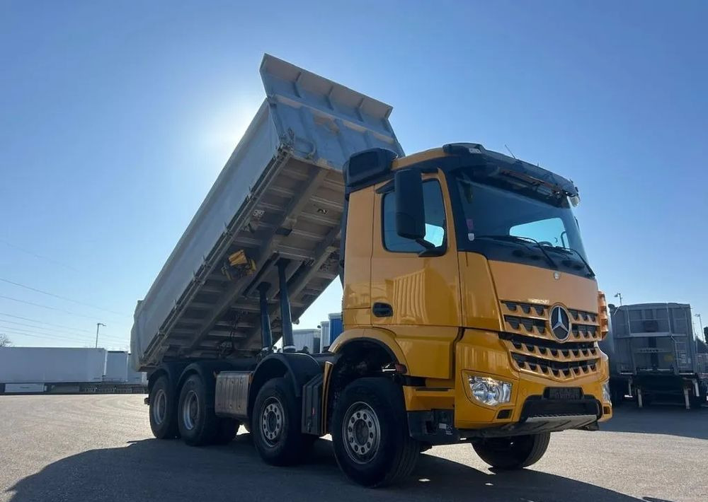 Mercedes-Benz Arocs 4145 8x4 | Meiller Kipper |Wywrotka trójstronna | Bordmatik | 453 KM | Euro 6 | 2018 - Kallurauto: pilt 2 Mercedes-Benz Arocs 4145 8x4 | Meiller Kipper |Wywrotka trójstronna | Bordmatik | 453 KM | Euro 6 | 2018 - Kallurauto: pilt 2