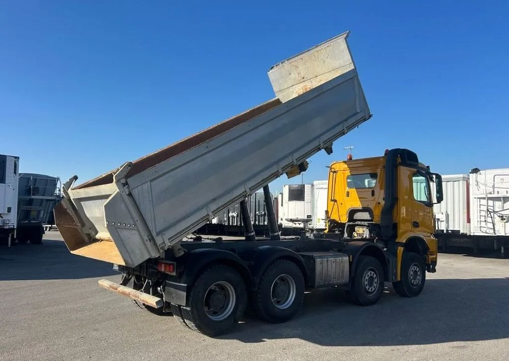 Mercedes-Benz Arocs 4145 8x4 | Meiller Kipper |Wywrotka trójstronna | Bordmatik | 453 KM | Euro 6 | 2018 - Kallurauto: pilt 4 Mercedes-Benz Arocs 4145 8x4 | Meiller Kipper |Wywrotka trójstronna | Bordmatik | 453 KM | Euro 6 | 2018 - Kallurauto: pilt 4