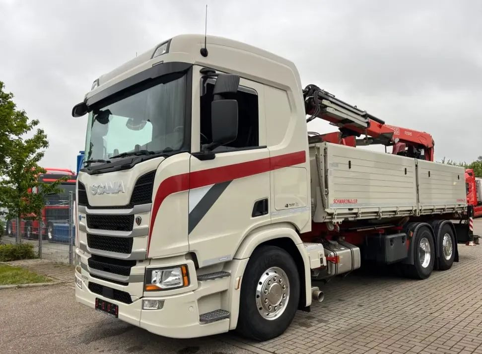 Scania R500 Baustoff / 2-stronna wywrotka Schwarzmüller /HDS Fassi F215 / Euro 6 / Napęd na tylną oś - Kallurauto, Kraanaga veoauto: pilt 2 Scania R500 Baustoff / 2-stronna wywrotka Schwarzmüller /HDS Fassi F215 / Euro 6 / Napęd na tylną oś - Kallurauto, Kraanaga veoauto: pilt 2