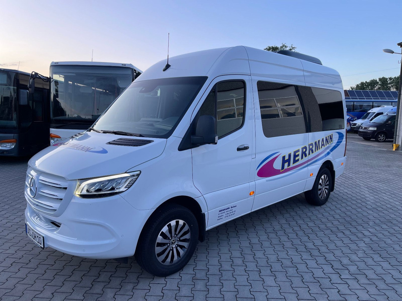 Mercedes-Benz Sprinter Tourer 317 CDI Garantie bis 08.2028 - Väikebuss, Mikrobuss: pilt 1 Mercedes-Benz Sprinter Tourer 317 CDI Garantie bis 08.2028 - Väikebuss, Mikrobuss: pilt 1