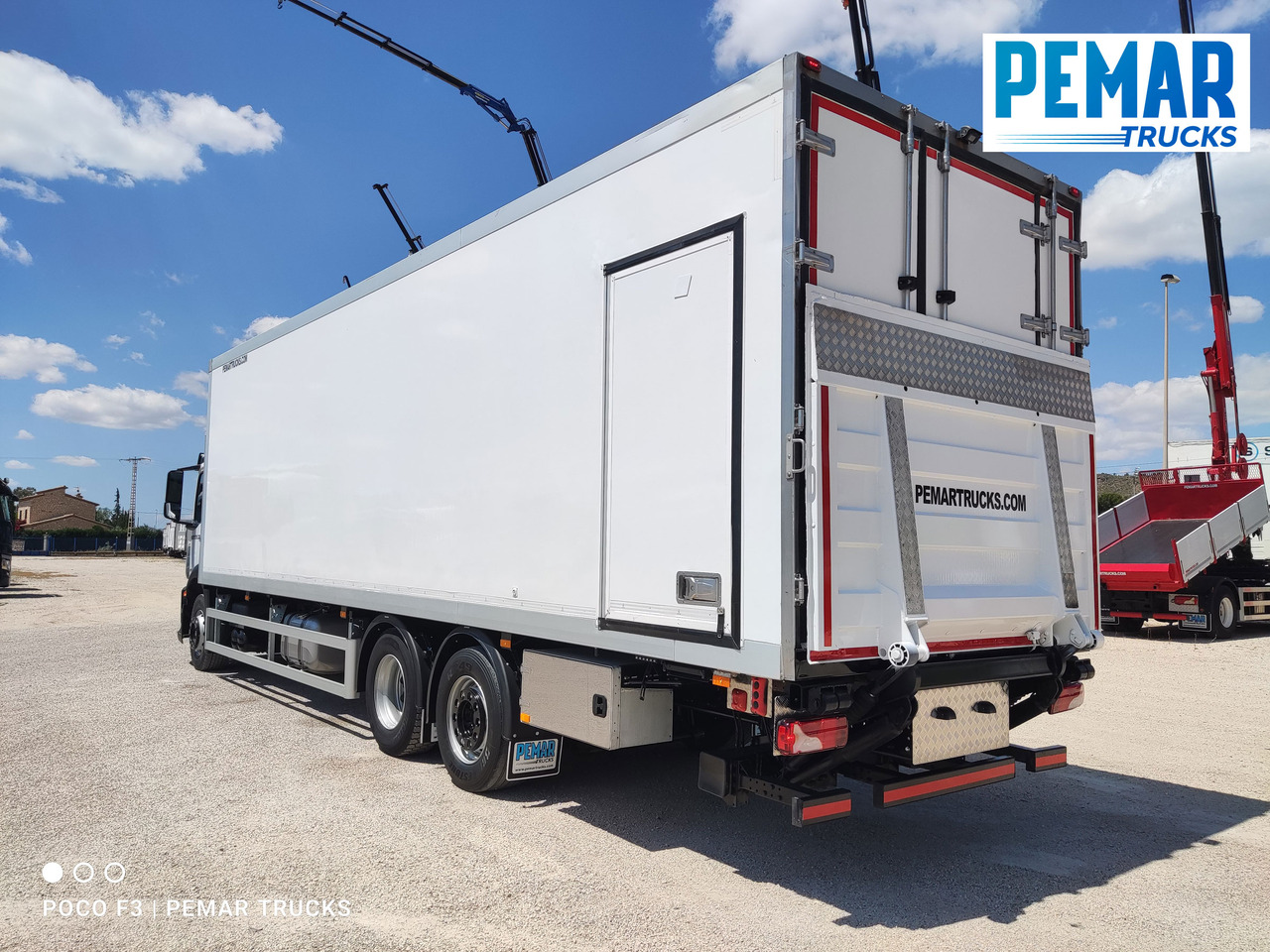 MERCEDES-BENZ ANTOS 2535 6X2 FRIGORIFICO - Külmutiga veoauto: pilt 5 MERCEDES-BENZ ANTOS 2535 6X2 FRIGORIFICO - Külmutiga veoauto: pilt 5