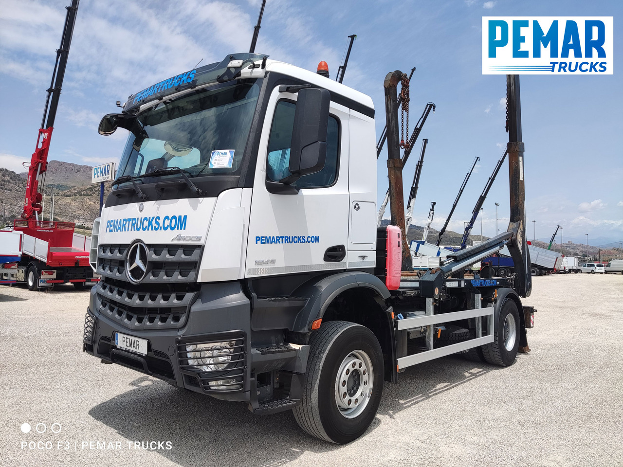 MERCEDES-BENZ AROCS 1845 PORTACONTENEDOR CADENAS - Nöörtõstukiga veoauto: pilt 1 MERCEDES-BENZ AROCS 1845 PORTACONTENEDOR CADENAS - Nöörtõstukiga veoauto: pilt 1