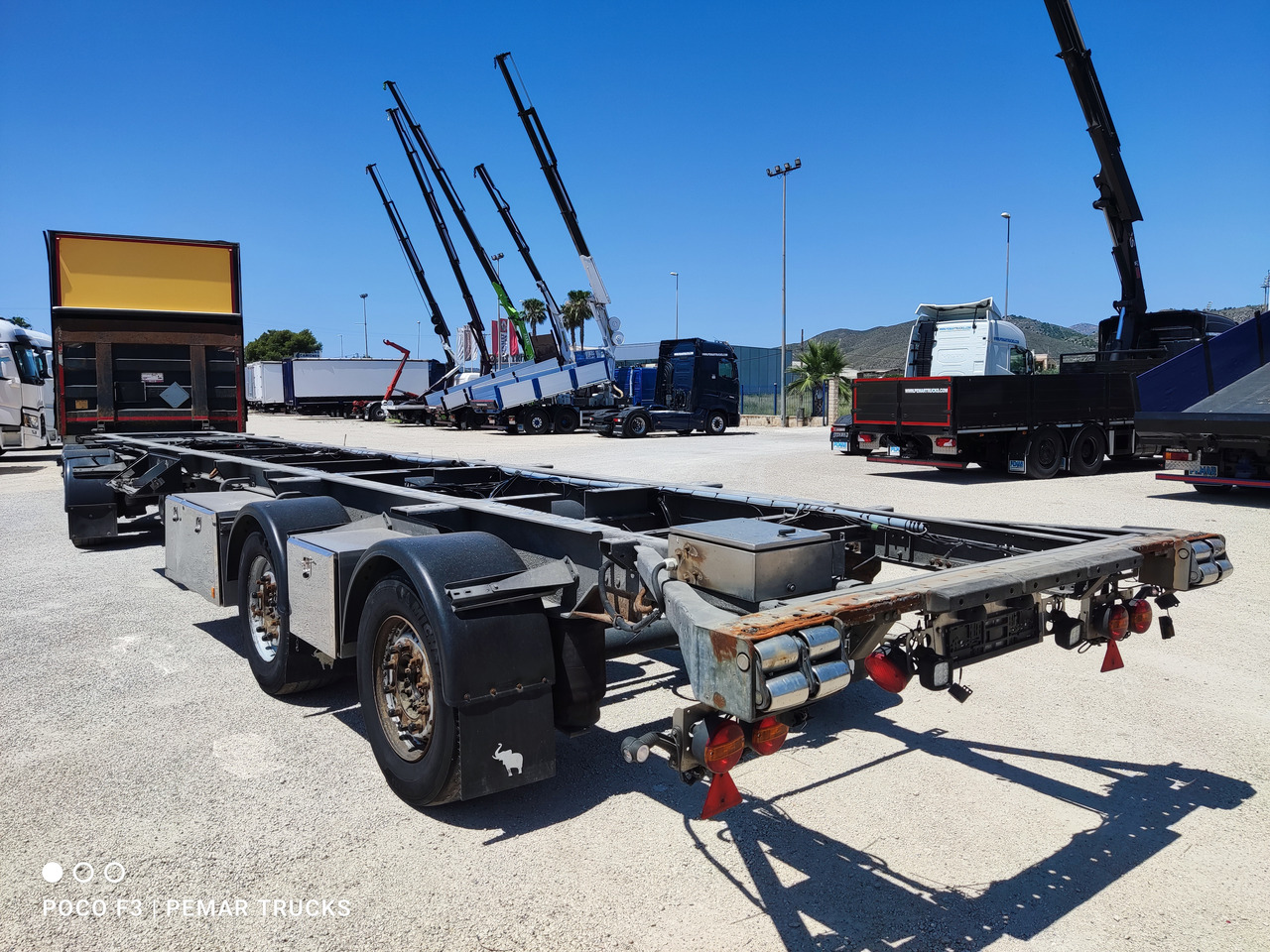 SCHMITZ CARGOBULL KO36 CHASIS MEGATRAILER 4 ejes - Šassii järelhaagis: pilt 3 SCHMITZ CARGOBULL KO36 CHASIS MEGATRAILER 4 ejes - Šassii järelhaagis: pilt 3