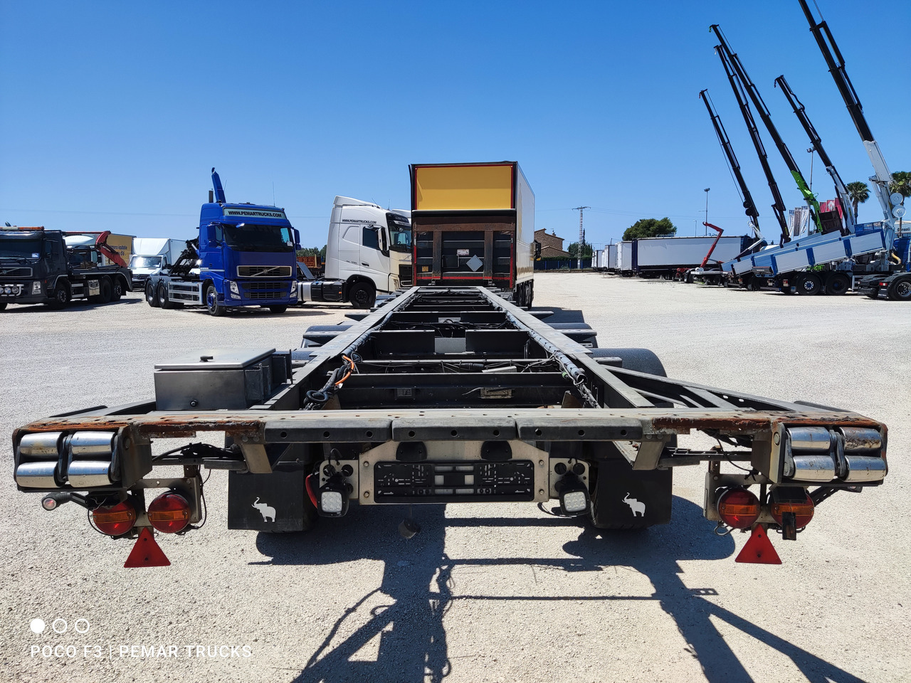 SCHMITZ CARGOBULL KO36 CHASIS MEGATRAILER 4 ejes - Šassii järelhaagis: pilt 5 SCHMITZ CARGOBULL KO36 CHASIS MEGATRAILER 4 ejes - Šassii järelhaagis: pilt 5