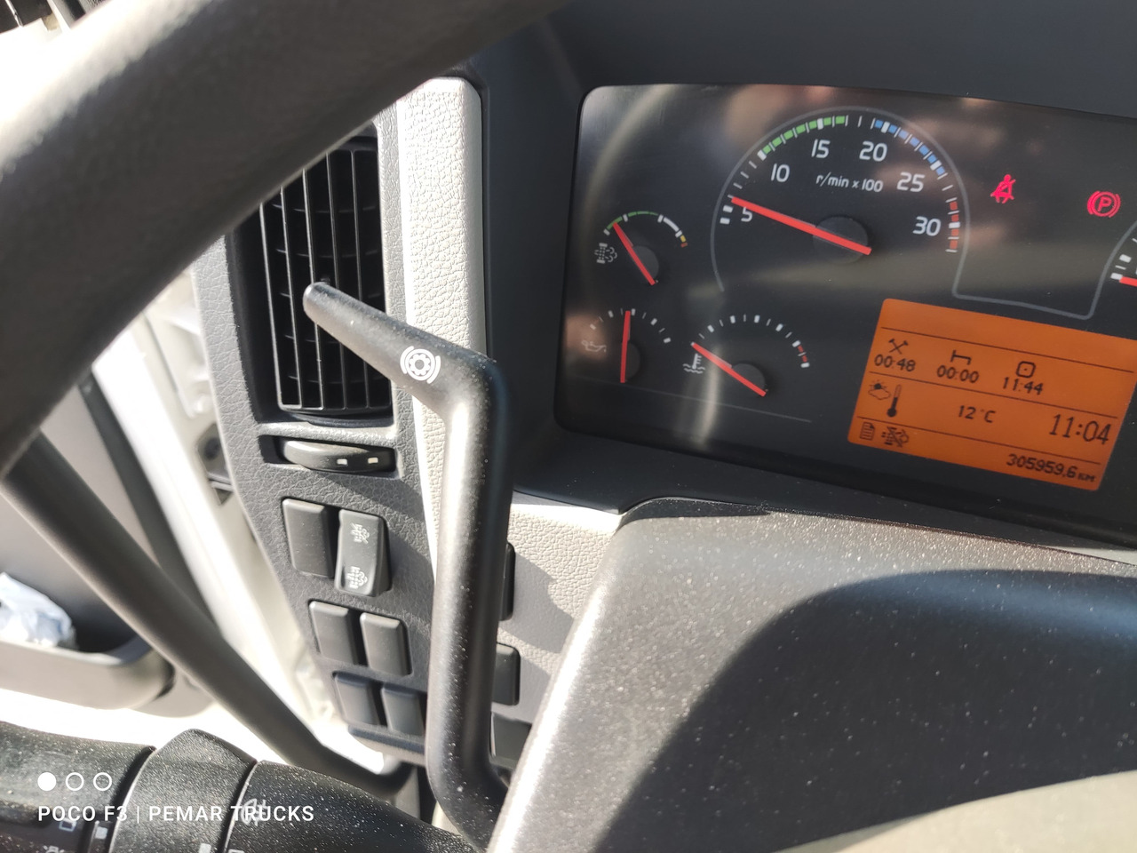 VOLVO FL 250 FRIGORIFICO 12T EURO 6 liising VOLVO FL 250 FRIGORIFICO 12T EURO 6: pilt 28 VOLVO FL 250 FRIGORIFICO 12T EURO 6 liising VOLVO FL 250 FRIGORIFICO 12T EURO 6: pilt 28