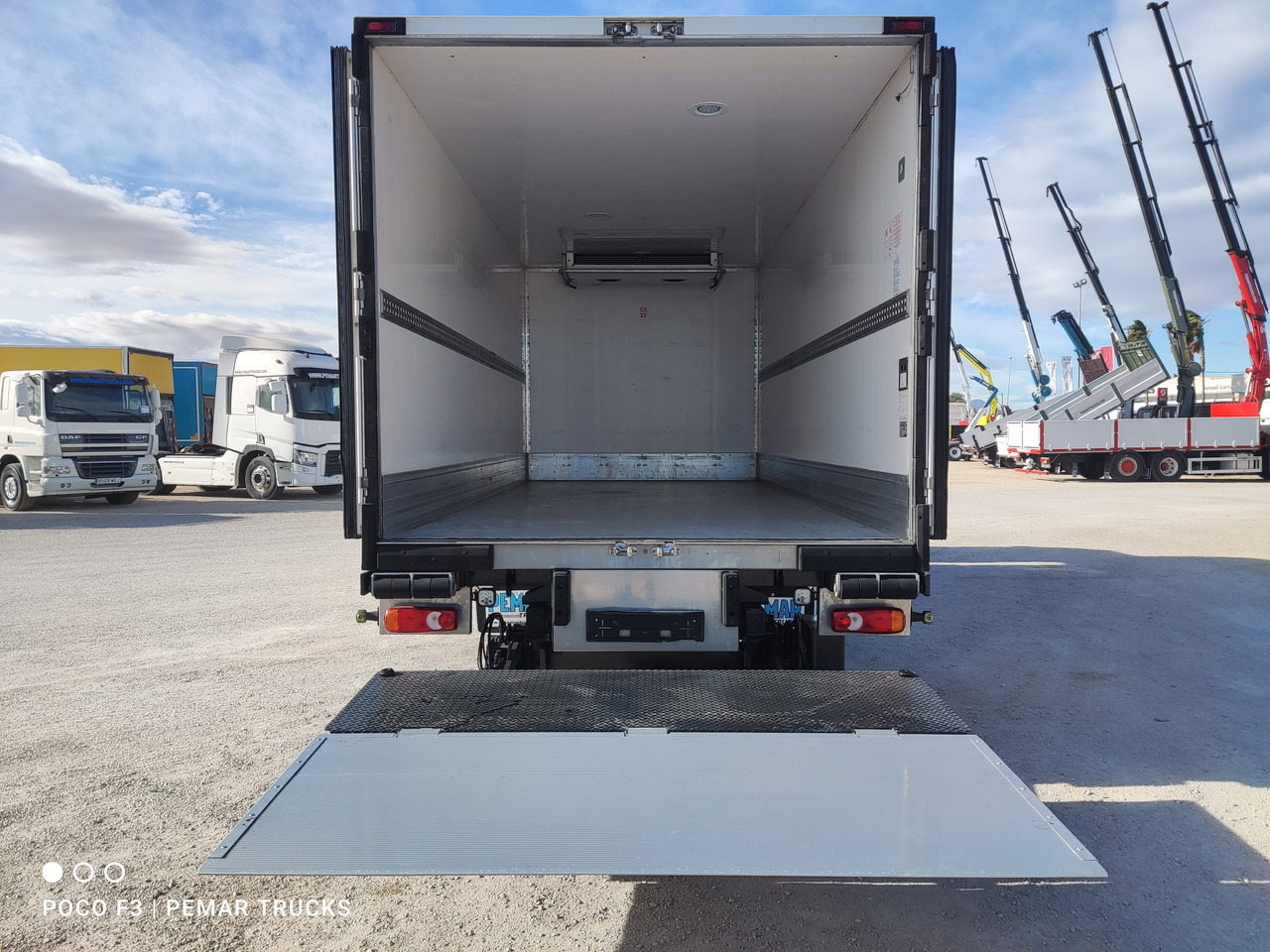 VOLVO FL 250 FRIGORIFICO 12T EURO 6 liising VOLVO FL 250 FRIGORIFICO 12T EURO 6: pilt 10 VOLVO FL 250 FRIGORIFICO 12T EURO 6 liising VOLVO FL 250 FRIGORIFICO 12T EURO 6: pilt 10