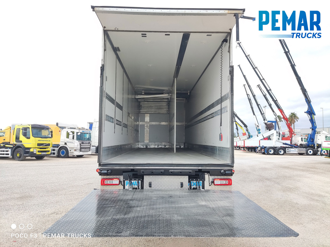 Külmutiga veoauto VOLVO FM 330 4X2 FRIGORIFICO EURO 6: pilt 10