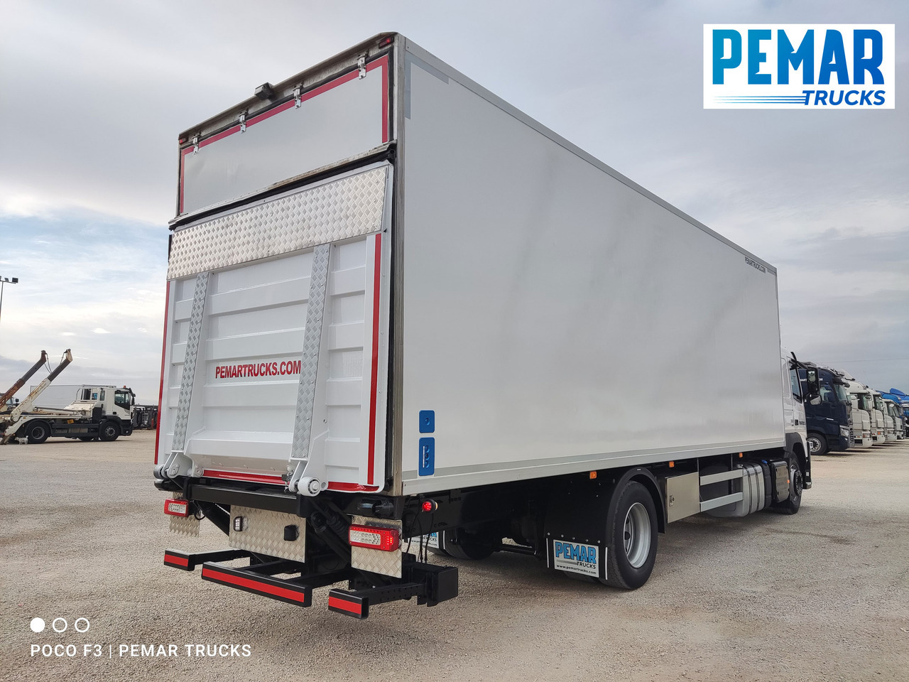 Külmutiga veoauto VOLVO FM 330 4X2 FRIGORIFICO EURO 6: pilt 5