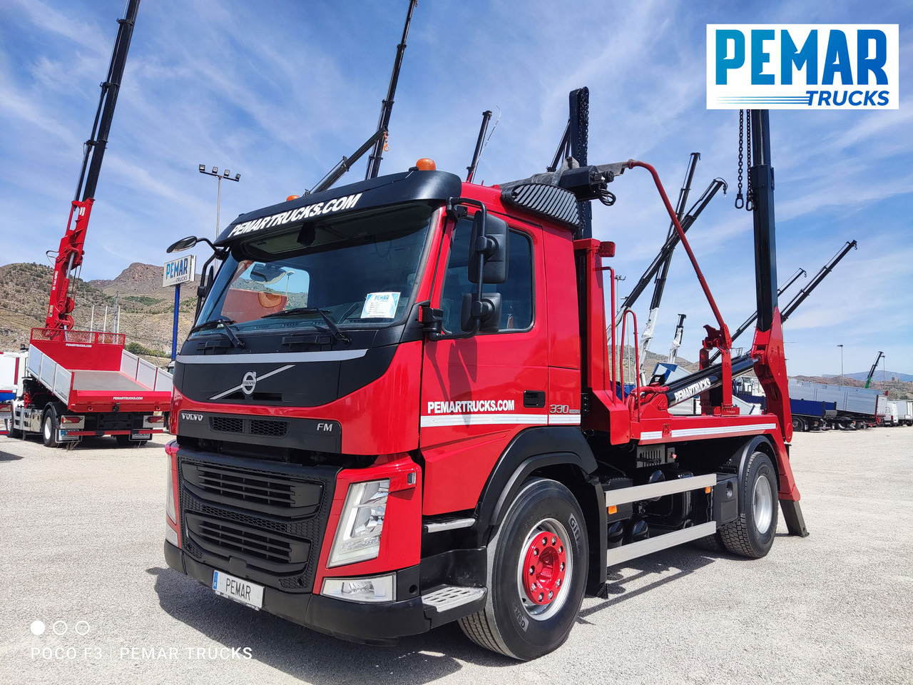 VOLVO FM 330 PORTACONTENEDOR CADENAS 18T - Nöörtõstukiga veoauto: pilt 1 VOLVO FM 330 PORTACONTENEDOR CADENAS 18T - Nöörtõstukiga veoauto: pilt 1