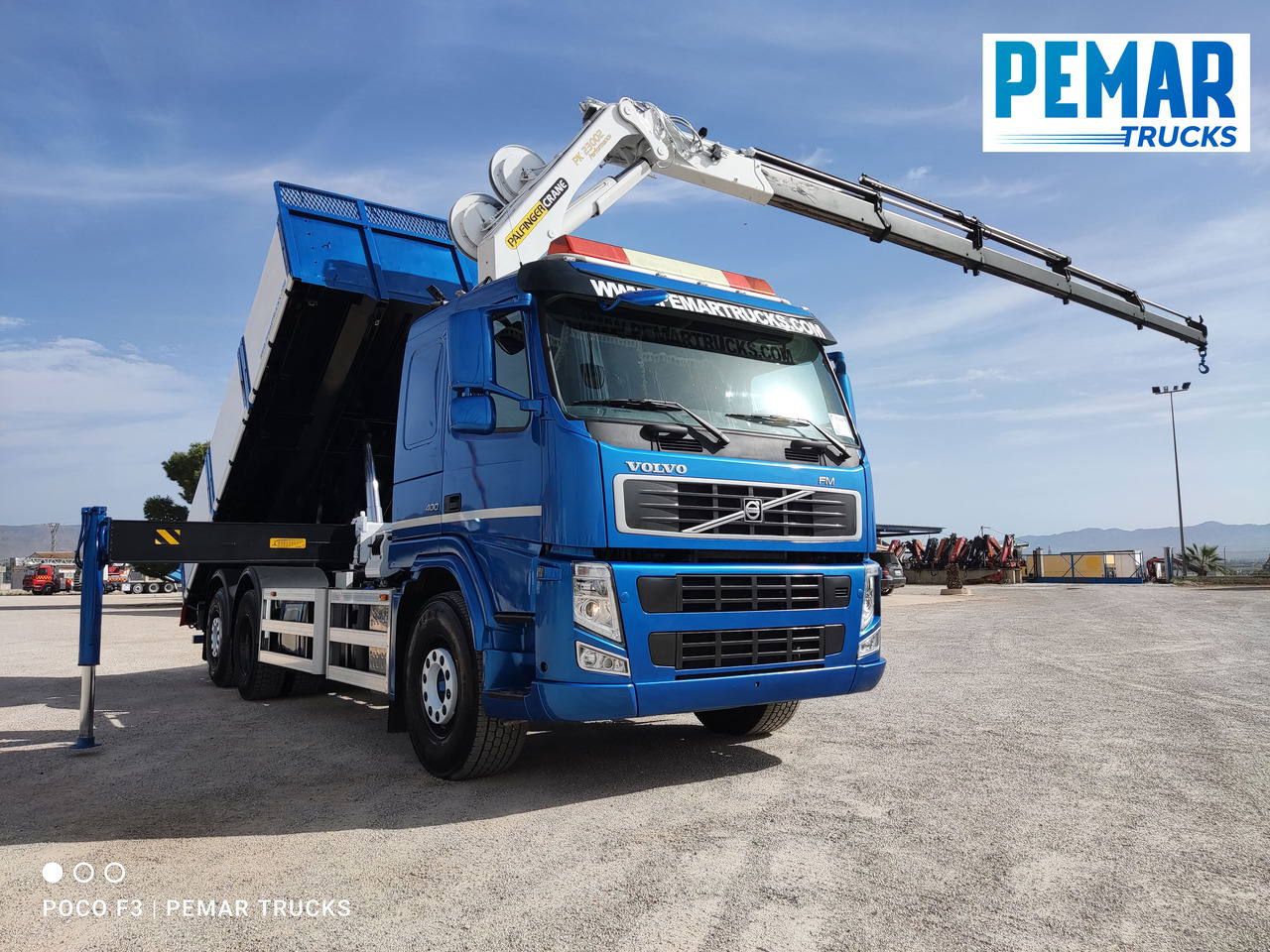 Kallurauto, Kraanaga veoauto VOLVO FM 400 6X2 GRUA PALFINGER PK 23002 BASCULANTE: pilt 25