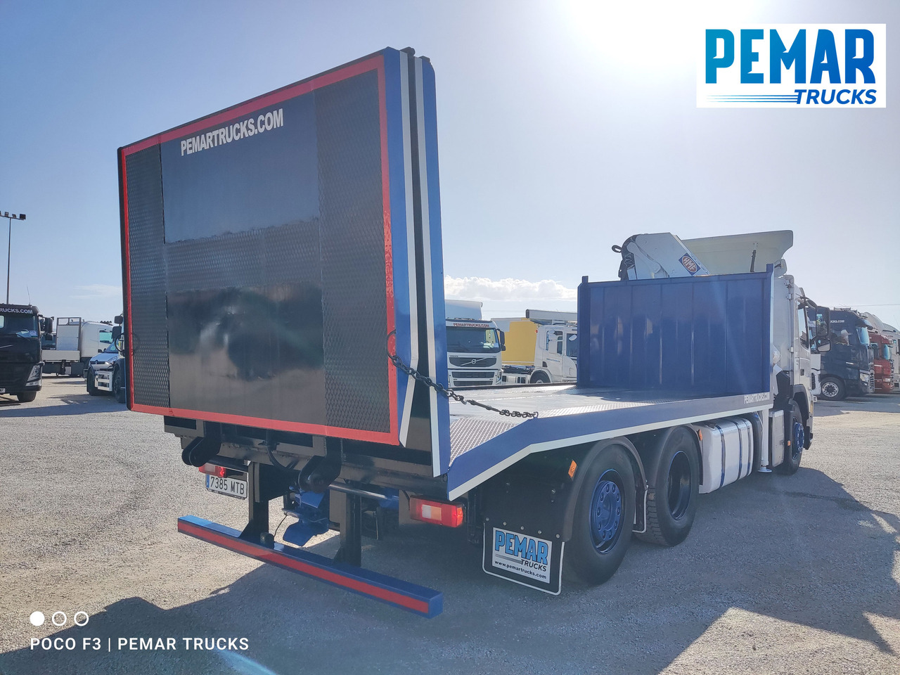 Treilerveoauto, Kraanaga veoauto VOLVO FM 410 6X2 GRUA PORTAMAQUINARIA: pilt 6