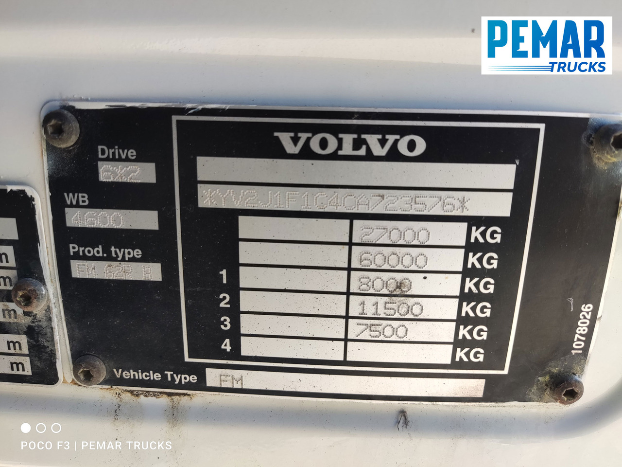 Treilerveoauto, Kraanaga veoauto VOLVO FM 410 6X2 GRUA PORTAMAQUINARIA: pilt 28