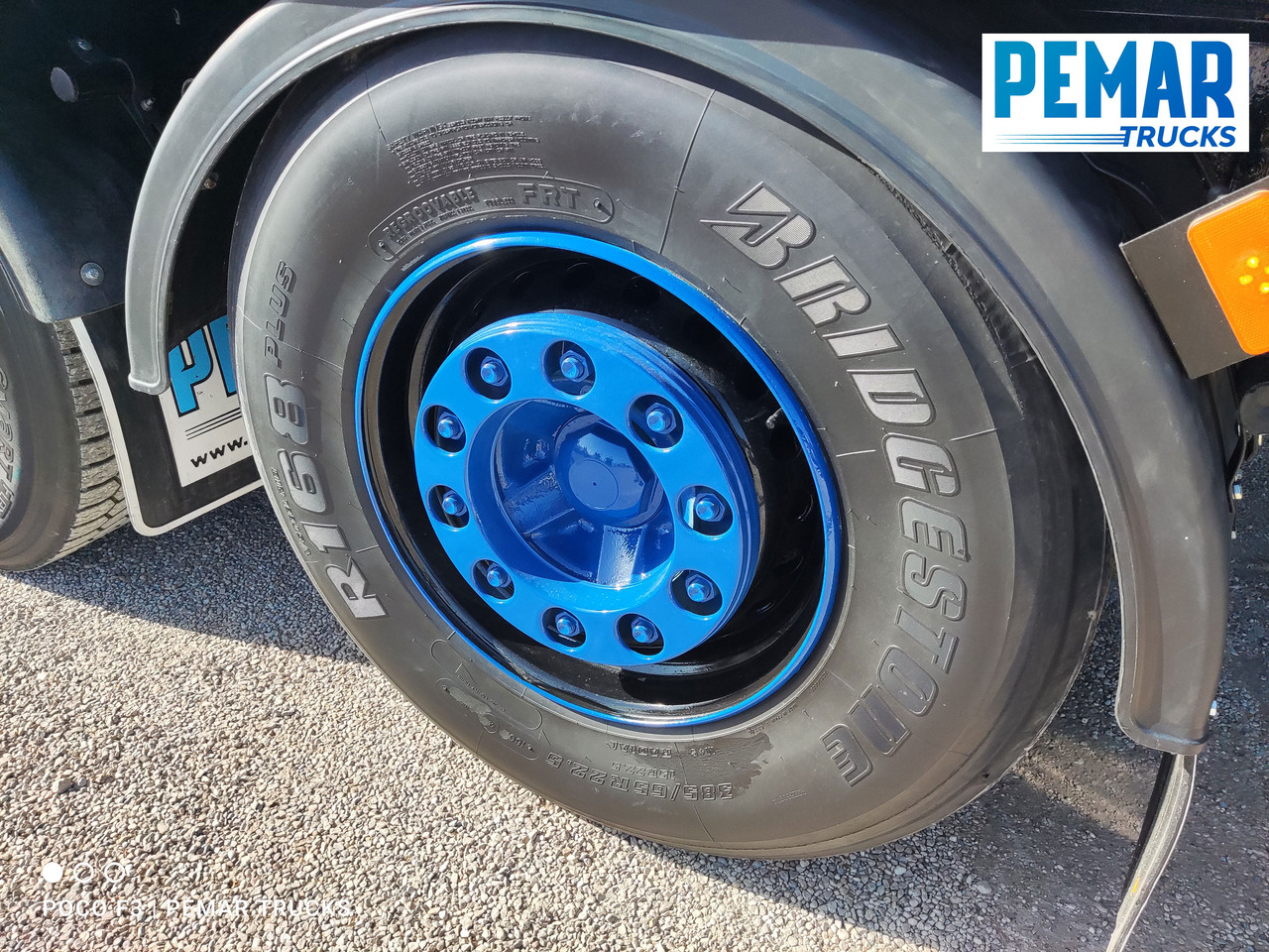 Treilerveoauto, Kraanaga veoauto VOLVO FM 410 6X2 GRUA PORTAMAQUINARIA: pilt 30