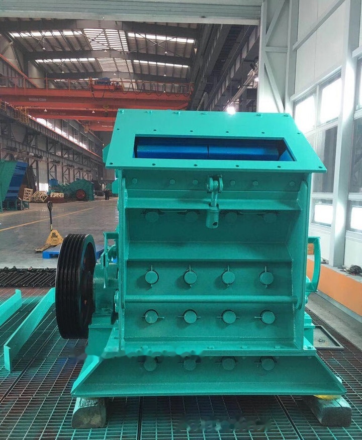 Hazemag KHSI-1010 HSI Crusher - Löökpurustaja: pilt 2 Hazemag KHSI-1010 HSI Crusher - Löökpurustaja: pilt 2