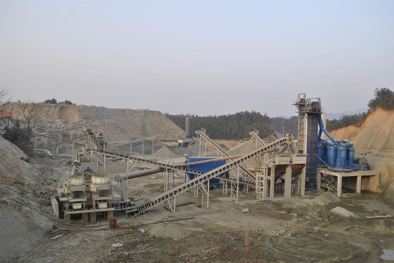 Kinglink 250TPH Granite/Basalt/Riverstone Crushing Plant - Purusti: pilt 1 Kinglink 250TPH Granite/Basalt/Riverstone Crushing Plant - Purusti: pilt 1